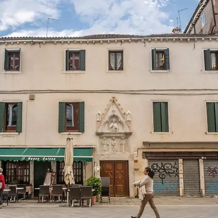 Stunning Venetian By Biennale Gardens Apartamento