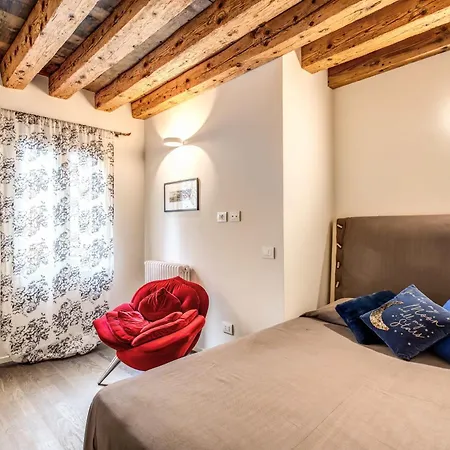 Stunning Venetian By Biennale Gardens Apartman