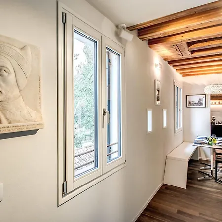 Stunning Venetian By Biennale Gardens *