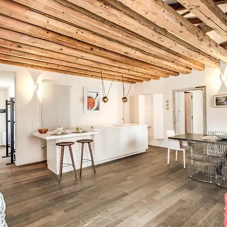 Stunning Venetian By Biennale Gardens * Veneza