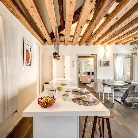 Apartamento Stunning Venetian By Biennale Gardens *