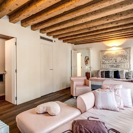 Stunning Venetian By Biennale Gardens Apartman Velence