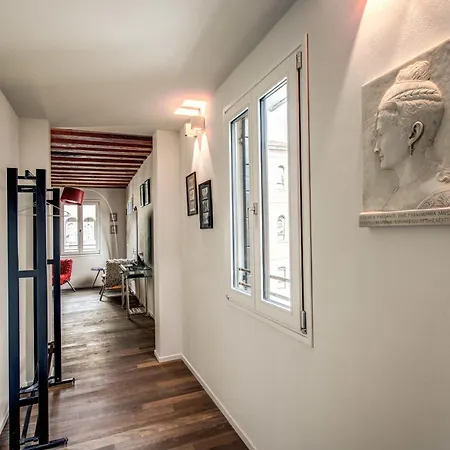 Stunning Venetian By Biennale Gardens Apartman